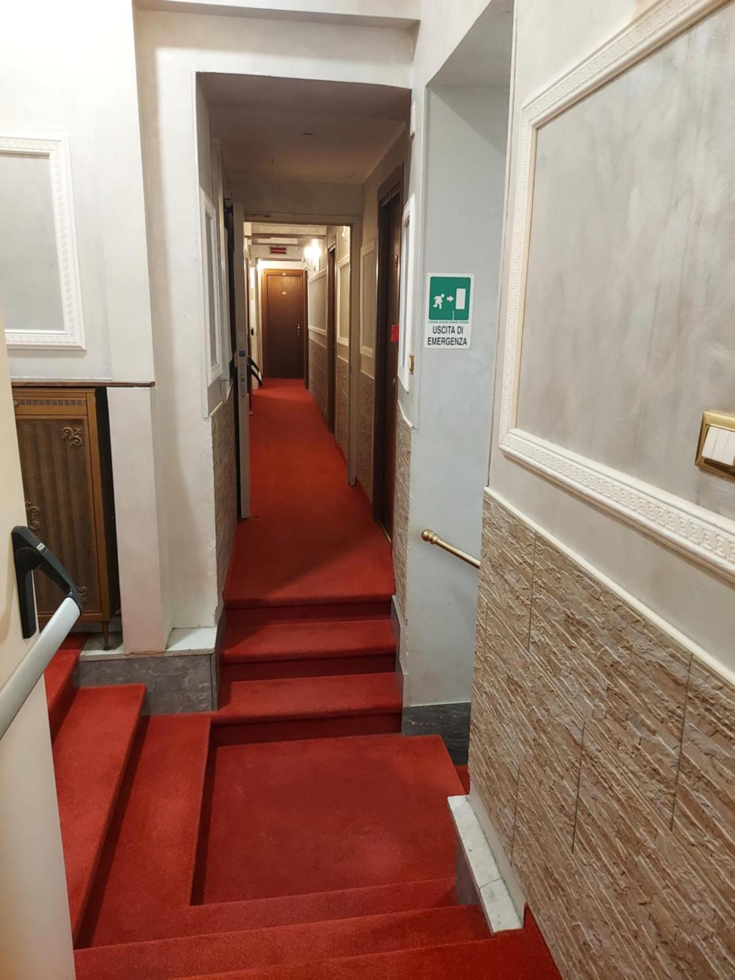 Hotel Antico Distretto Турин Екстер'єр фото