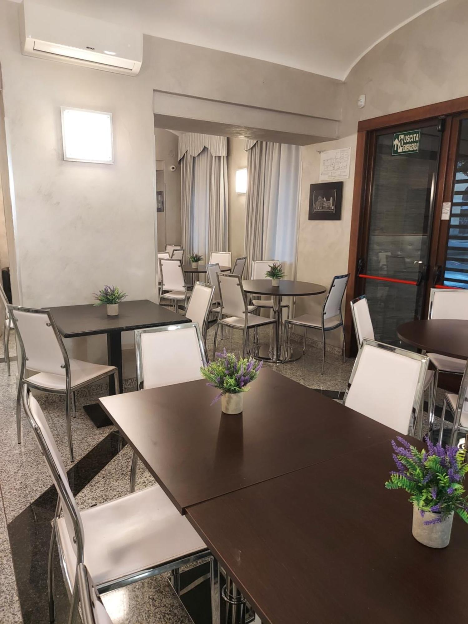 Hotel Antico Distretto Турин Екстер'єр фото