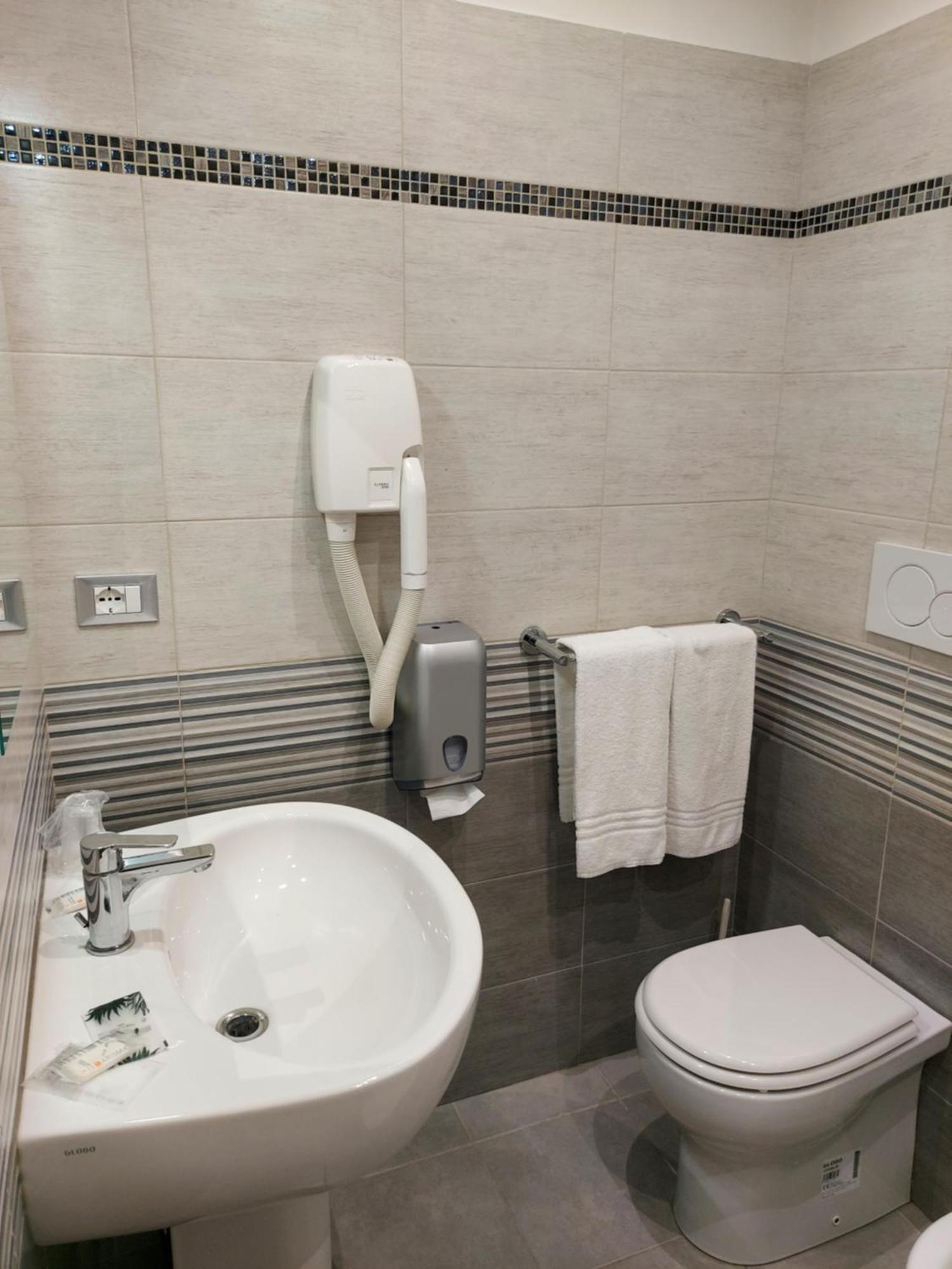 Hotel Antico Distretto Турин Екстер'єр фото