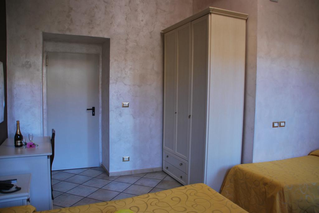 Hotel Antico Distretto Турин Екстер'єр фото