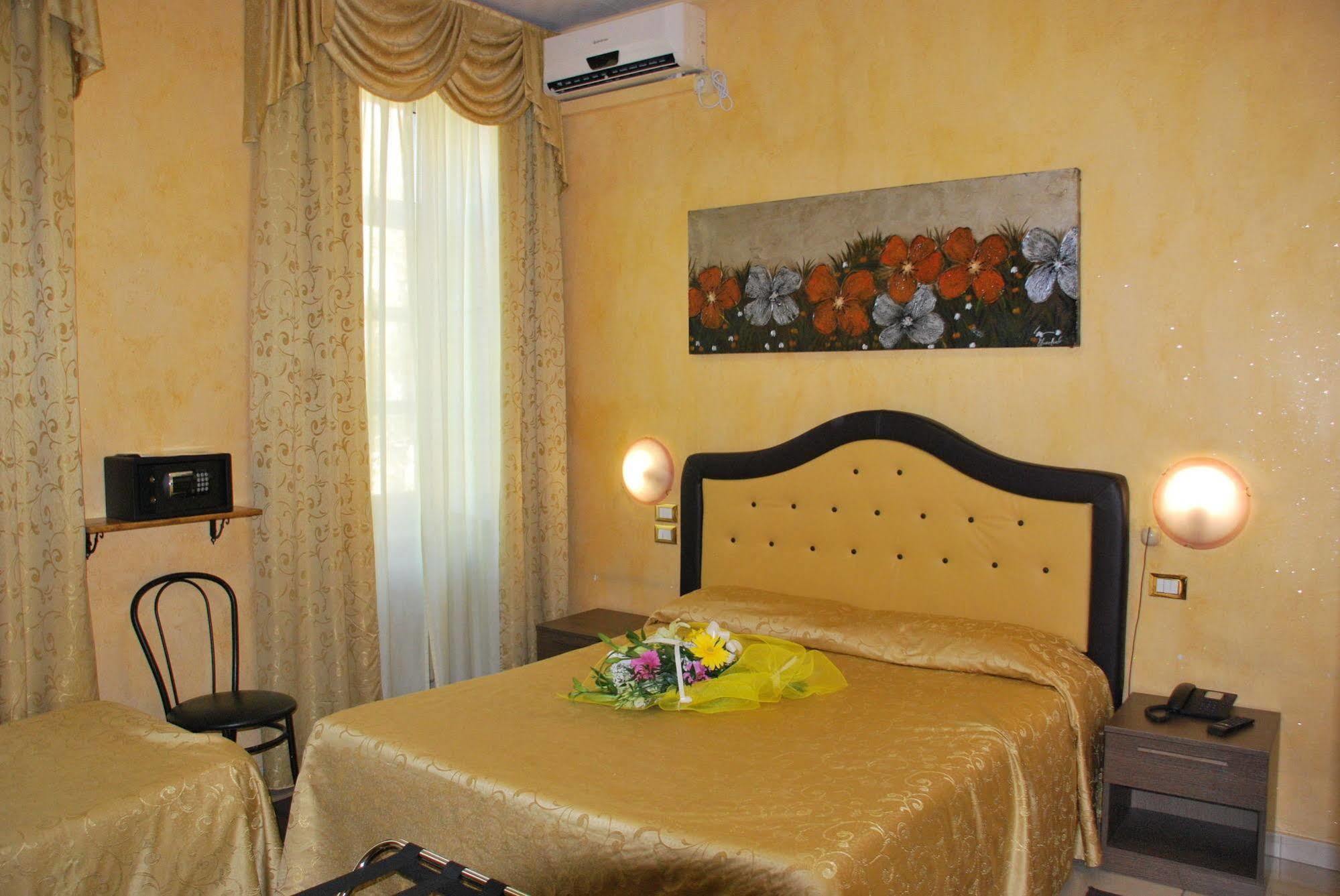 Hotel Antico Distretto Турин Екстер'єр фото